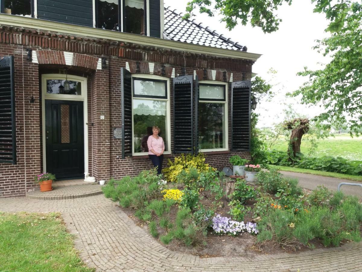 Bed and Breakfast De Wylgepleats Jutrijp Exterior foto